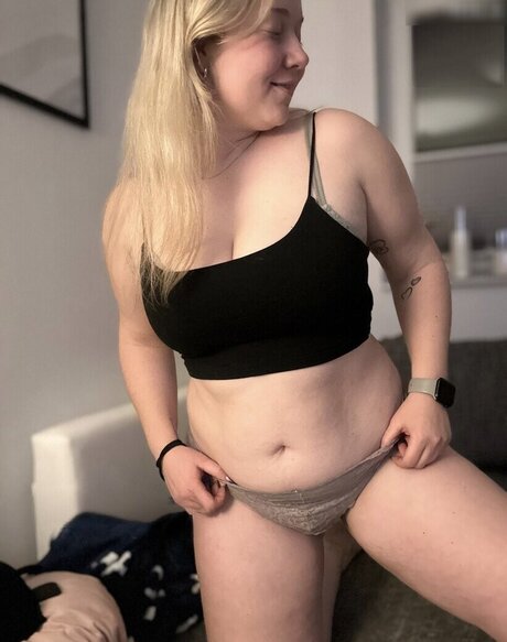 Lottiies Life Model OnlyFans Foto