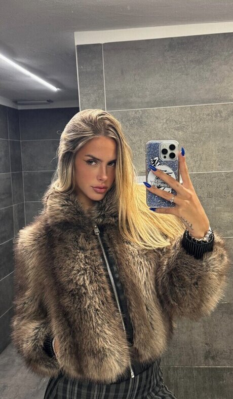 Elisa Pellegrino OnlyFans geleakt