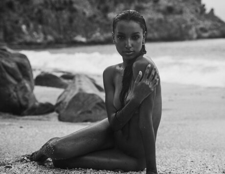 Jasmine Tookes Nacktbilder von OnlyFans geleakt