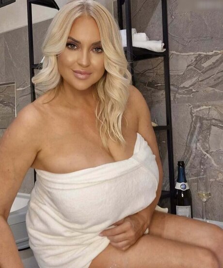 Vesna Pocuca Sana OnlyFans Gratis-Inhalte