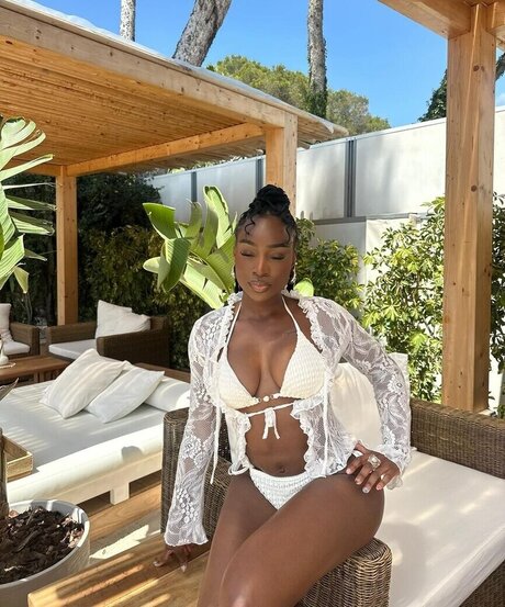 Sandra Lambeck OnlyFans-Leaks