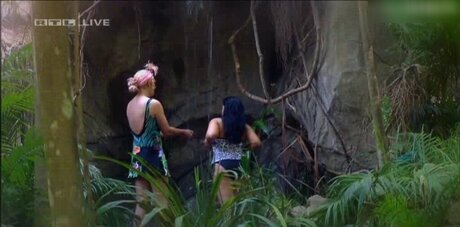 Ich bin ein Star Holt mich hier raus_ OnlyFans Nacktbilder