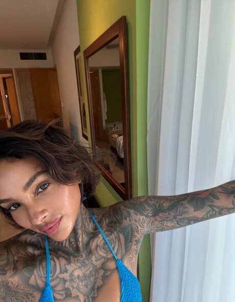 Cleo Petra Nacktbilder OnlyFans