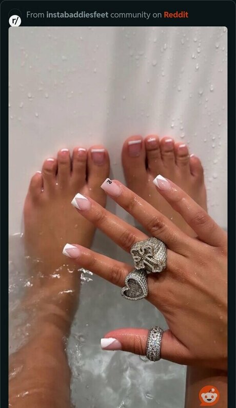 Queen Najia OnlyFans Mega