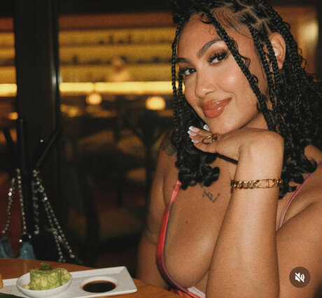 Queen Najia Nackt Leaks OnlyFans