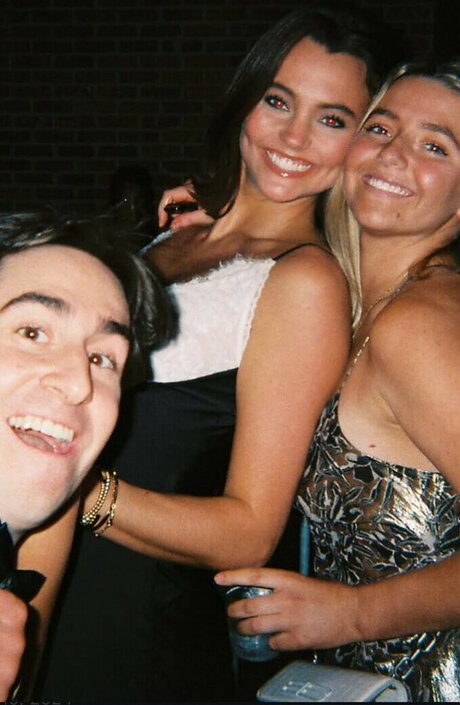 Anna Claire Howland annaclairehowland Leaks von Nacktbildern auf OnlyFans