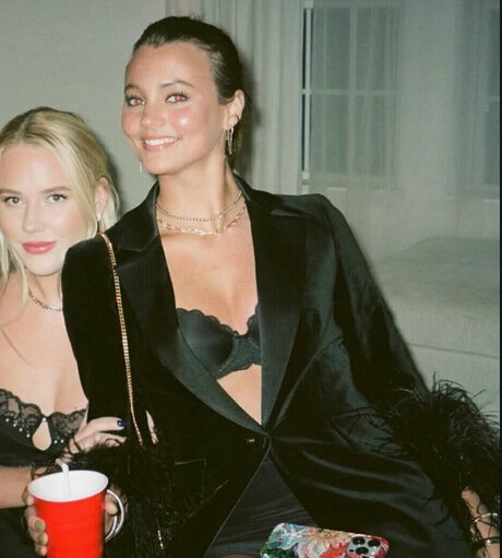 Anna Claire Howland annaclairehowland OnlyFans Pornografie