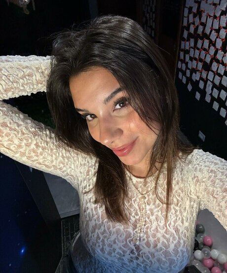 Sara Esp sito OnlyFans nackt