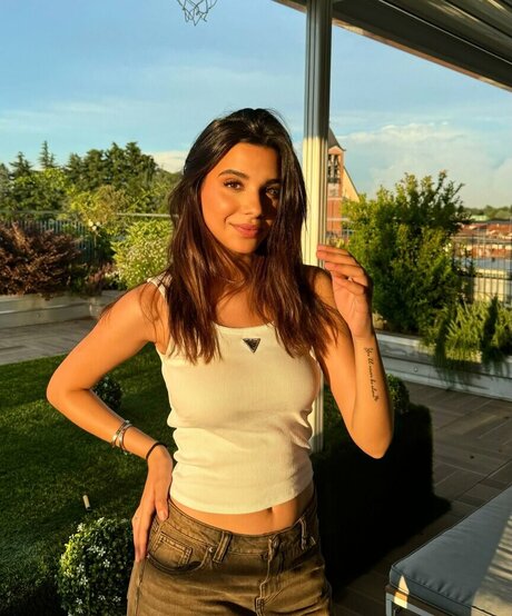 Sara Esp sito Nacktbilder von OnlyFans geleakt