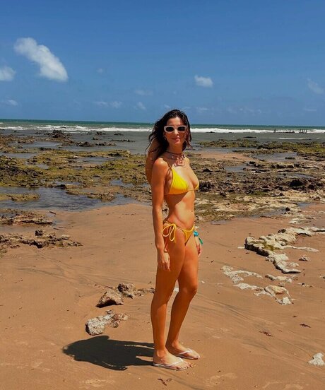 Michelle Batista Nacktpornos auf OnlyFans