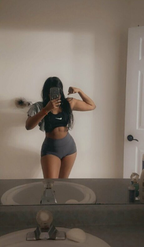 tftuelips Nacktbilder geleakt OnlyFans Nacktporno