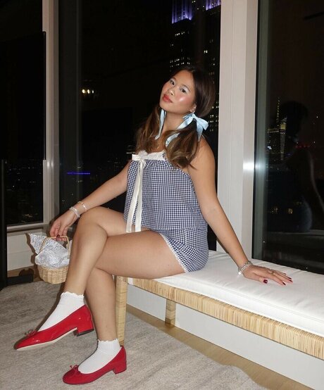 Katie Fang Bilder OnlyFans