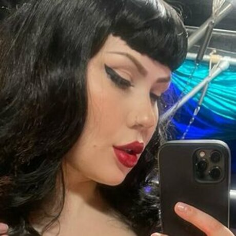 MissIvyRoseScarlett XXX OnlyFans