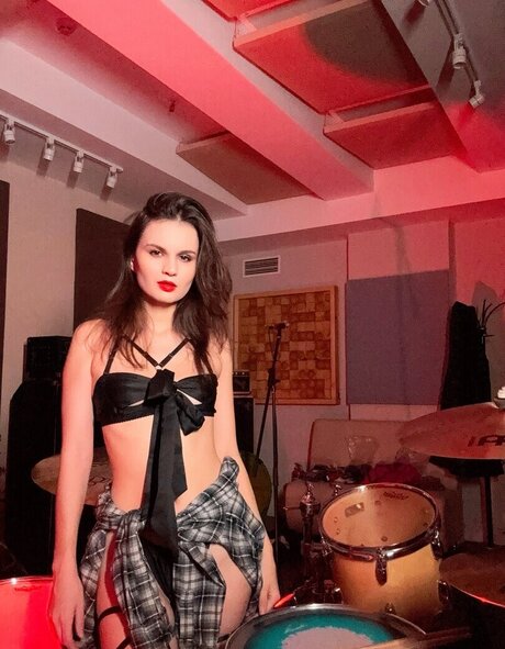 asiatisches häschen nur fans sexy nackt Foto