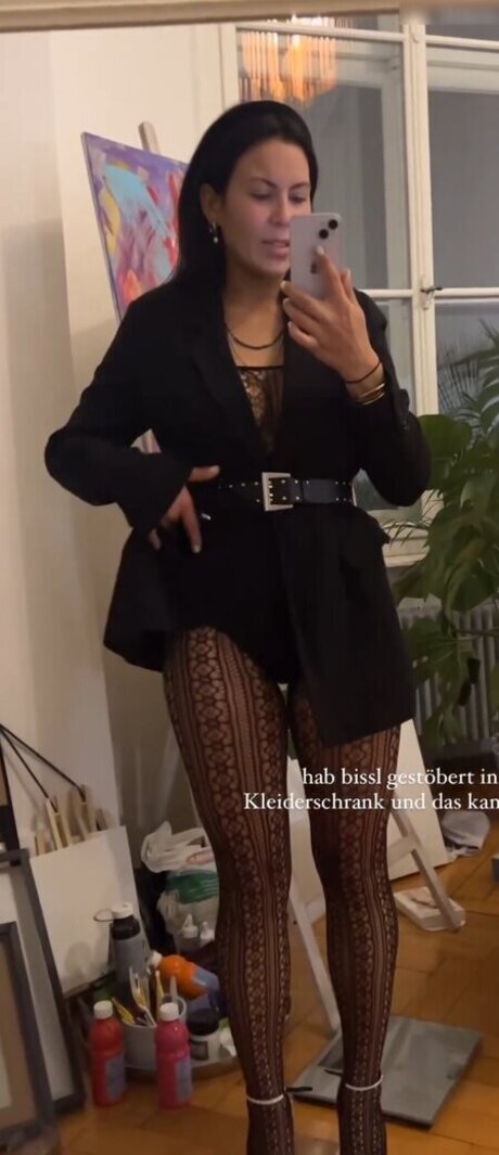 Vendewaa OnlyFans geleakt.