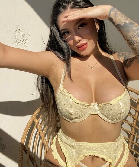 natalieeerenae OnlyFans