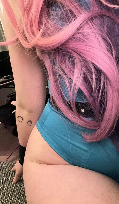 Kiwiimoon OnlyFans Bilder