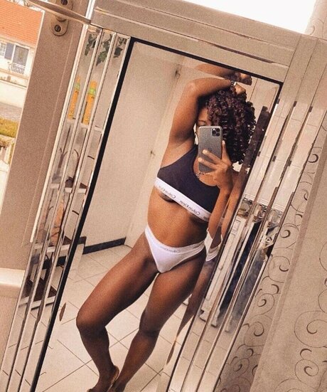 fsemelagne OnlyFans Bilder nackt