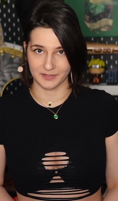 Haselnuuuss OnlyFans Pornografie geleakt