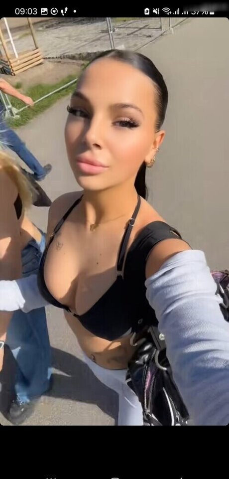 Josiirn OnlyFans Inhalte