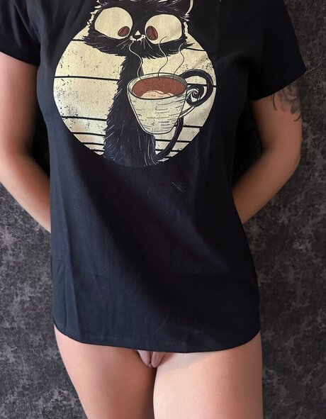 kätzchenfrau onlyfans heiß sexy Ungesehen