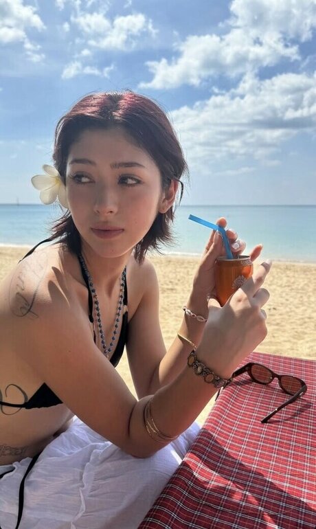 Ninonekw Brüste OnlyFans