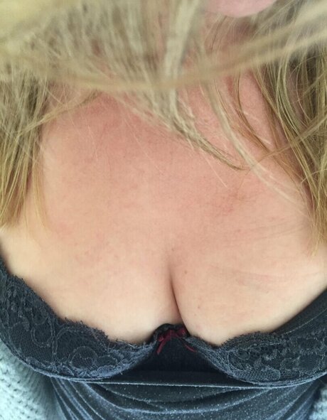 catraises OnlyFans XXX