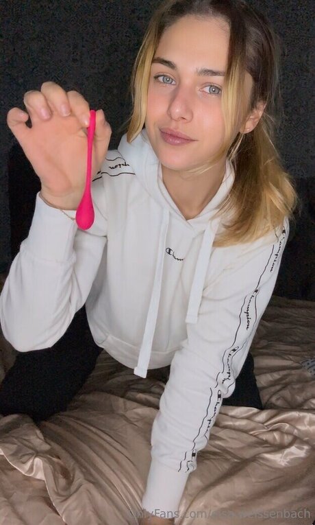 Elsa Wei enbach OnlyFans-Archiv