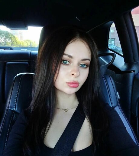 Zhukovachris OnlyFans Archiv