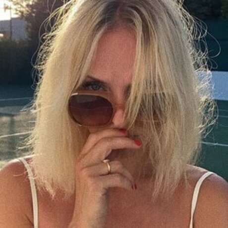 Janin Ullmann OnlyFans Model Fotos