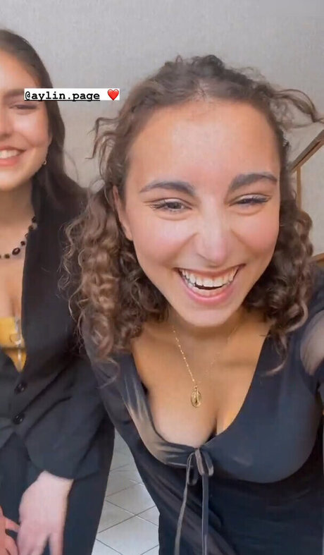 Joanachlips Nacktbilder geleakt OnlyFans