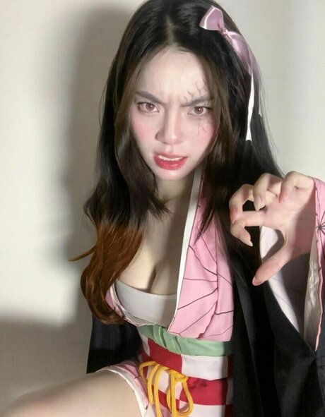 Niken Andalusi OnlyFans Beiträge