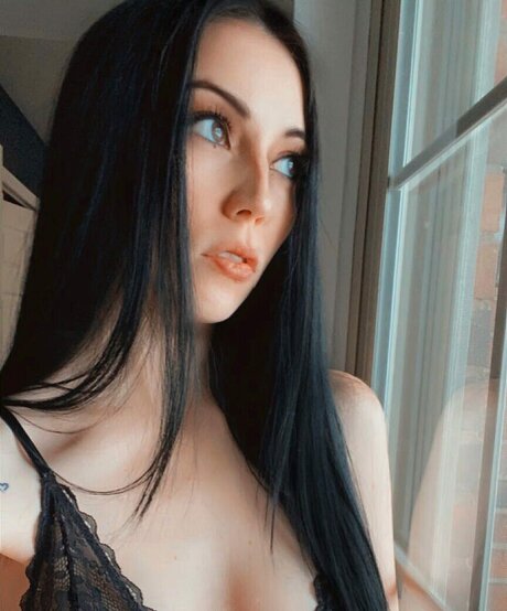 rainingbliss OnlyFans Star