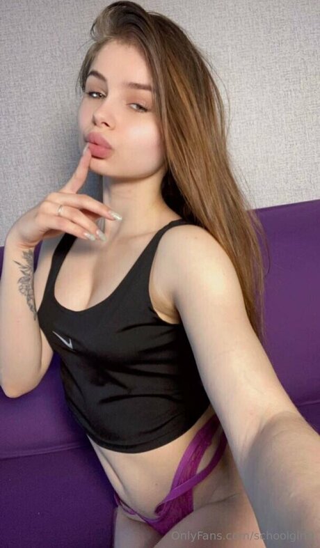 SchoolGirl9 Kostenloses OnlyFans
