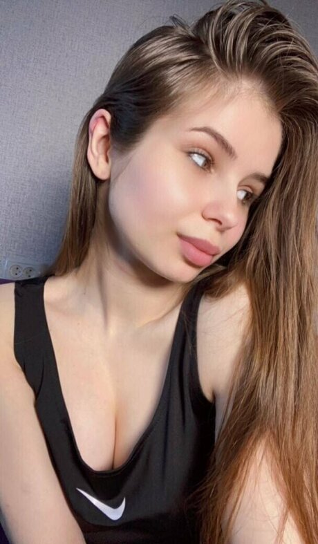 SchoolGirl9 Nacktbilder OnlyFans geleakt