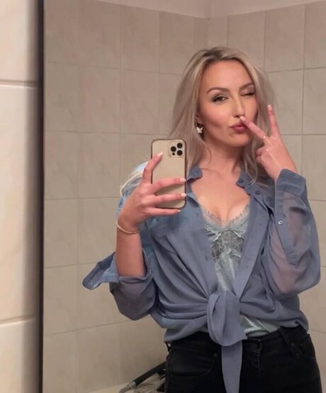 Alicia Joe Nacktbilder auf OnlyFans