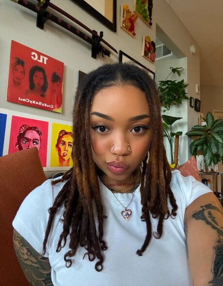 pimpsation OnlyFans Striptease