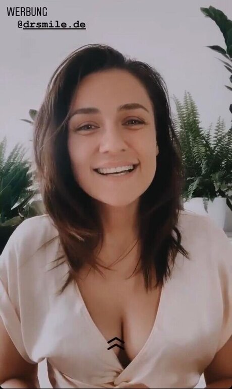 Regina Hixt OnlyFans