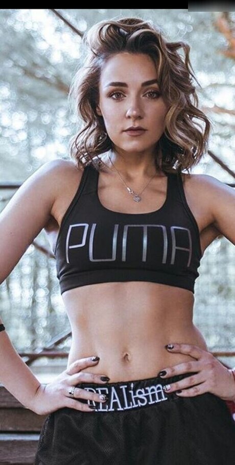 Regina Hixt OnlyFans nackt