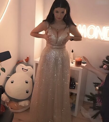 rosemondy OnlyFans Pornografie