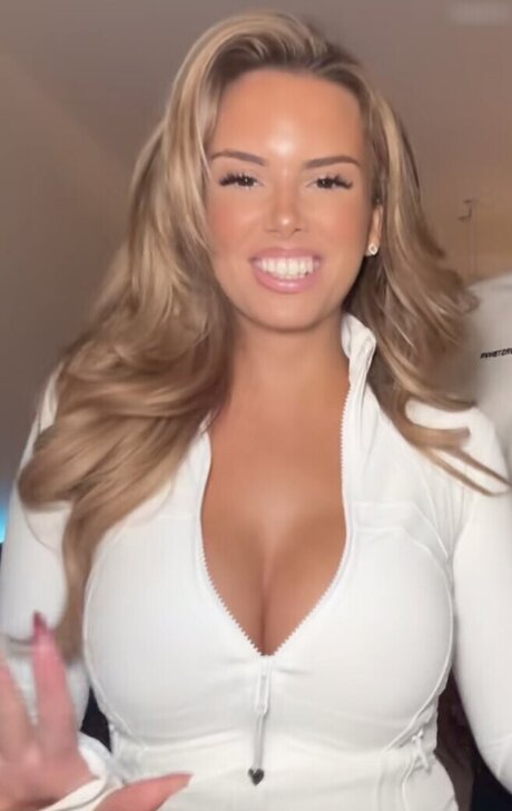 Jasmin Azizam Leaks von OnlyFans