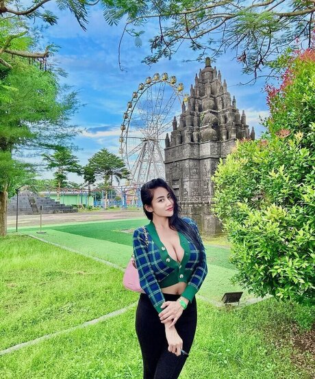 Pamela Safitri OnlyFans-Post