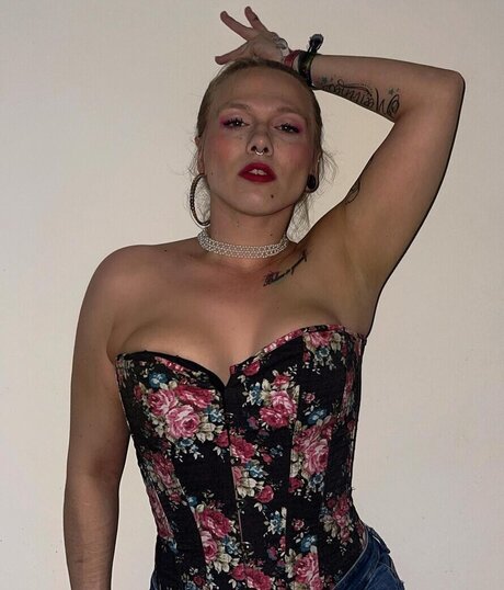 vanny flowerchild OnlyFans Sex