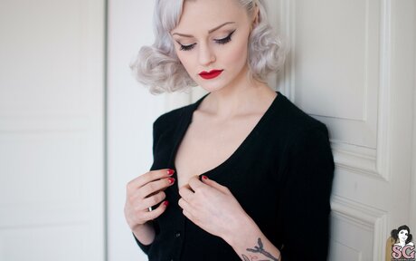 kleine titten asiatische onlyfans Erwachsene Aufnahme