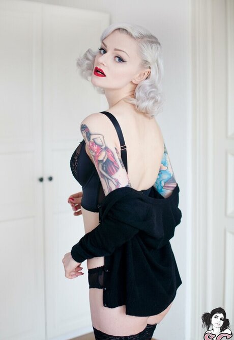 Rockagirl Leaks von OnlyFans