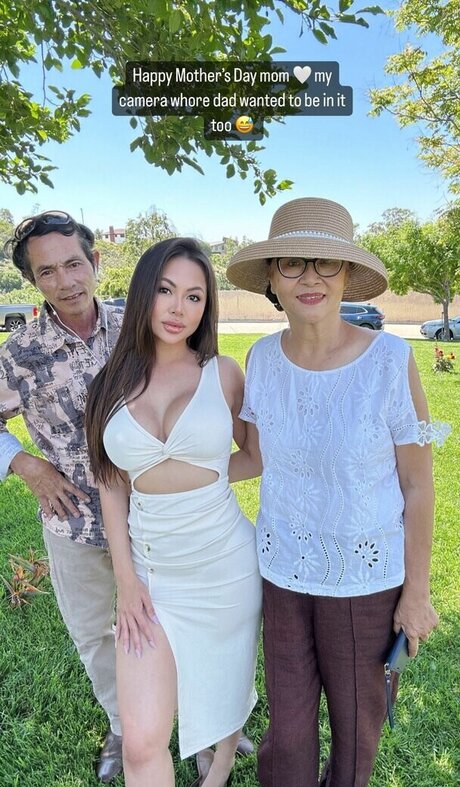 Angel Ngo Füße OnlyFans