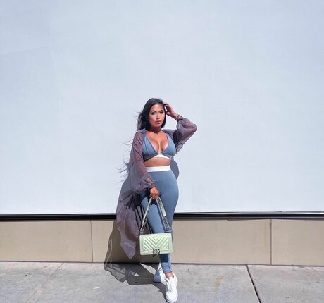 Angel Ngo Nacktbilder von OnlyFans