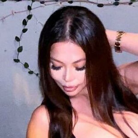 Angel Ngo NurlyFans-Pornoleaks