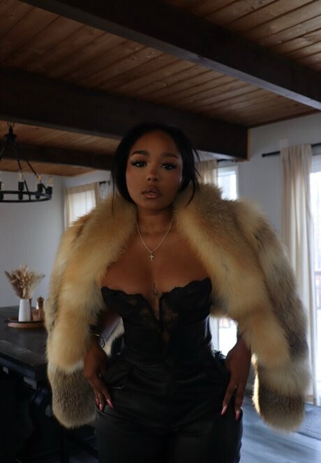 Trapezoidmouth OnlyFans Bilder