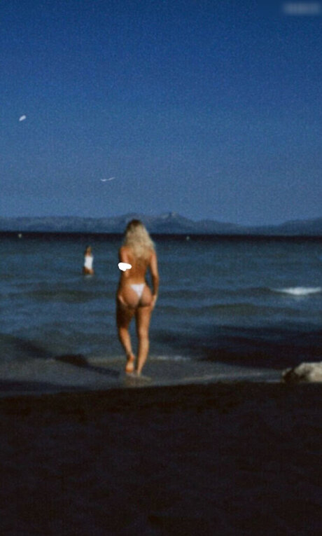 Emilia wue OnlyFans Nacktbilder